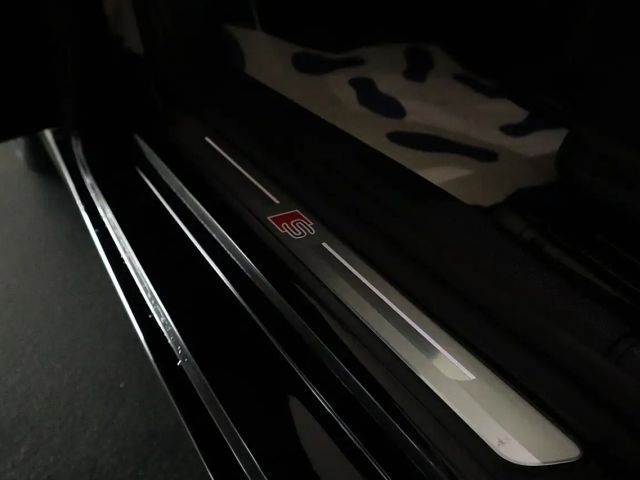 Audi A3 Hybride S-Line Sedan