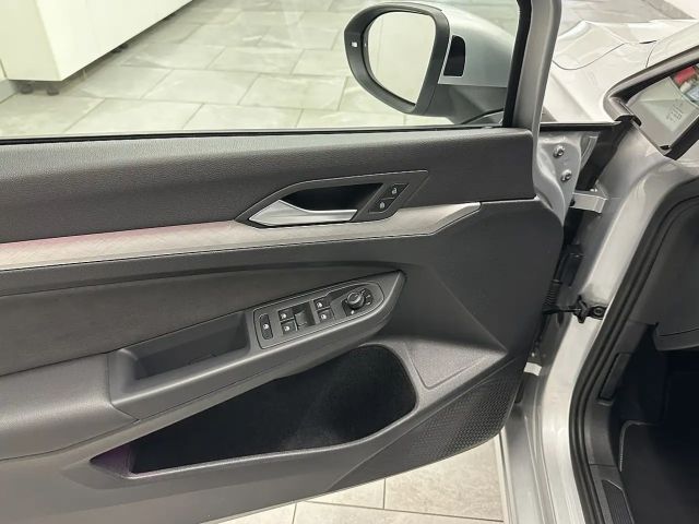 Volkswagen Golf DSG Life Variant