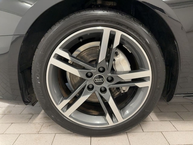 Audi A4 40 TFSI Avant Quattro S-Line S-Tronic