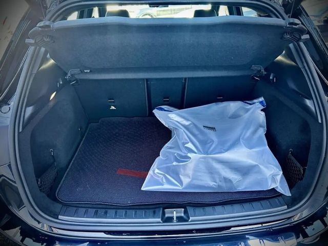 Mercedes-Benz EQA 300 4MATIC