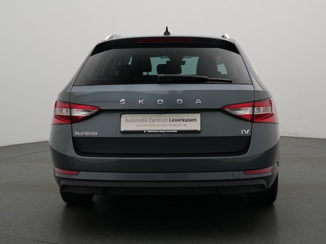 Skoda Superb Ambition Combi iV
