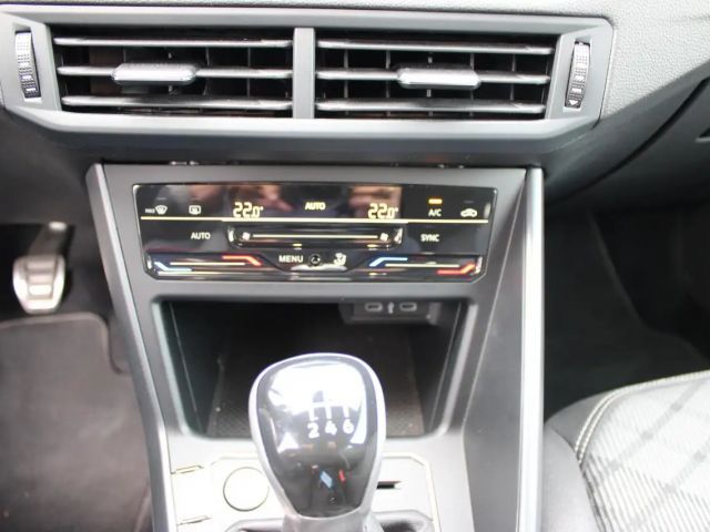 Volkswagen Taigo 1.0 TSI R-Line