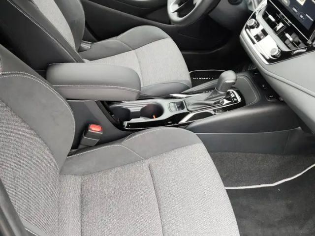 Toyota Corolla Active Hybride Touring