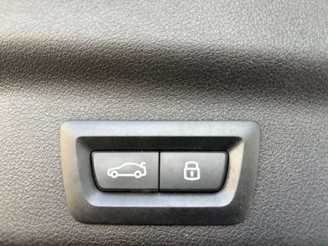 BMW X1 xDrive23d xLine AHK HUD Prof.Pak. DA+ PA+ Komfortz