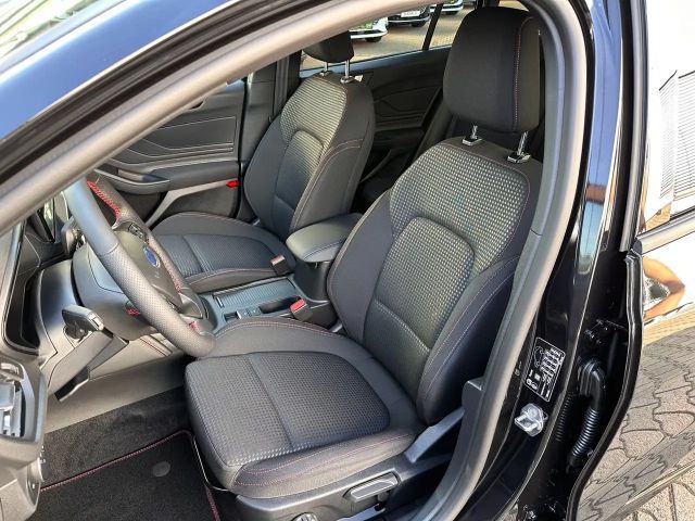 Ford Focus ST Line Wagon