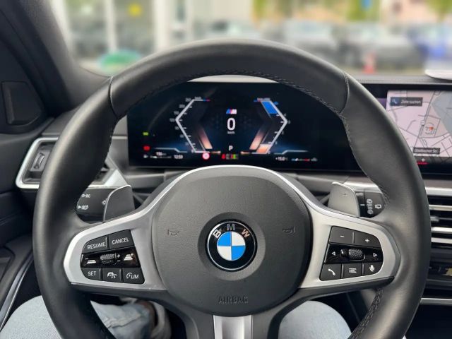 BMW 320 320d M-Sport Touring xDrive