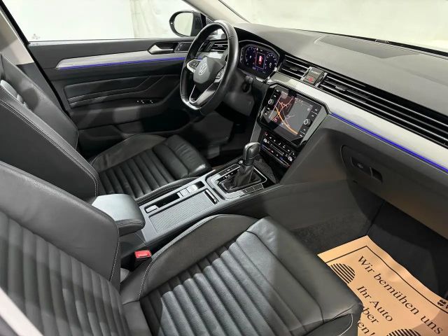 Volkswagen Passat 2.0 TDI Business DSG Variant