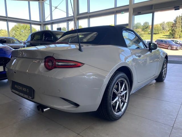 Mazda MX-5 Exclusive-line