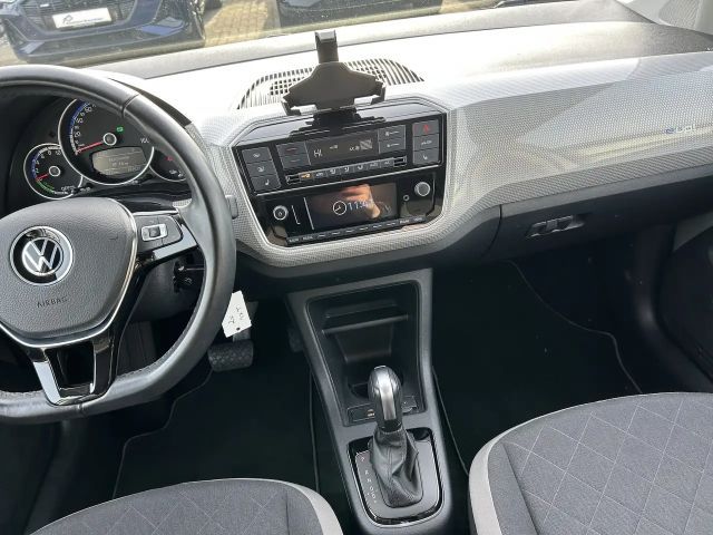 Volkswagen up! Plus Style