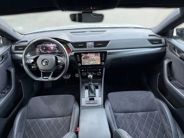 Skoda Superb 2.0 TSI 4x4 Combi Sportline