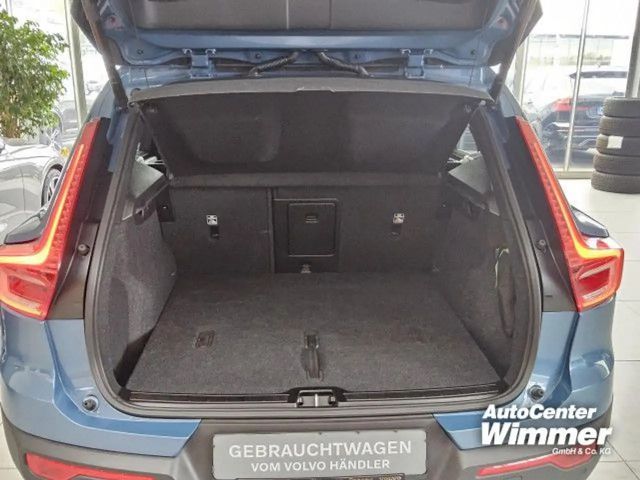 Volvo XC40 Dark Plus