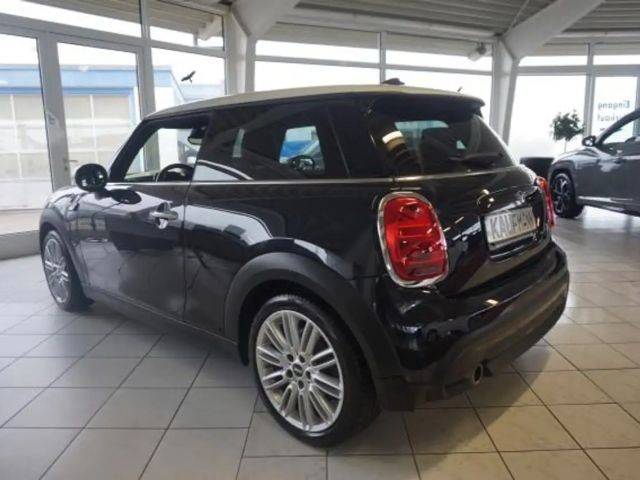 MINI Cooper COOPER 1,5 CAMDEN LEDER NAVI LED SHZ TEMPOMAT 17"