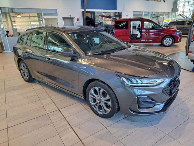 Ford Focus ST Line Wagon