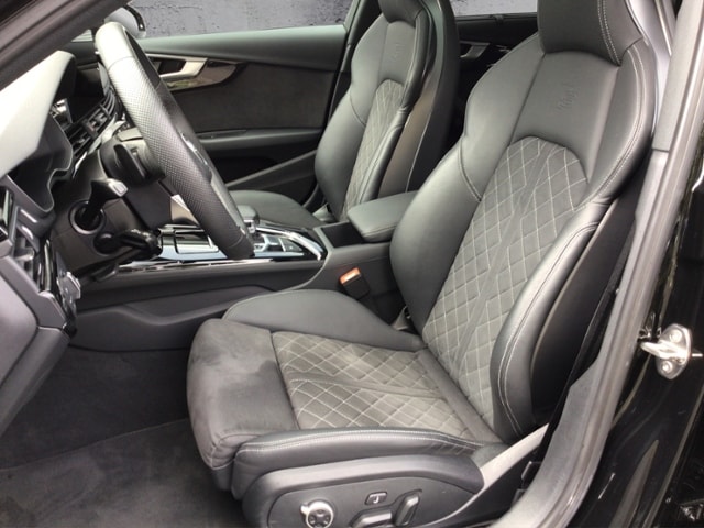 Audi A4 45 TFSI Avant Quattro S-Line S-Tronic