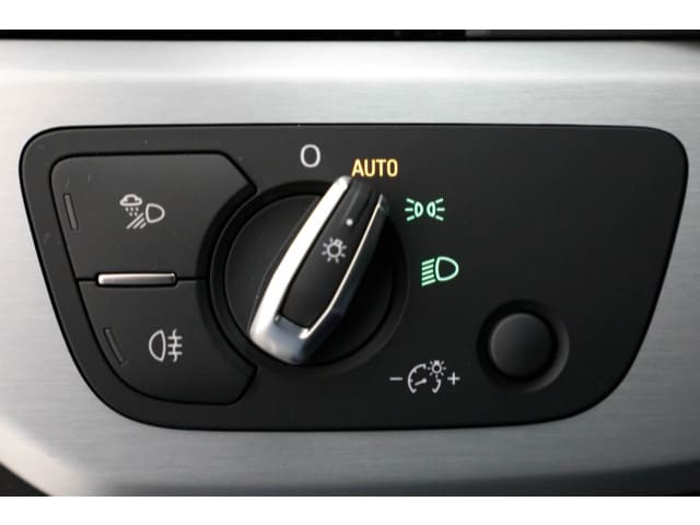 Audi A4 40 TDI Avant S-Tronic