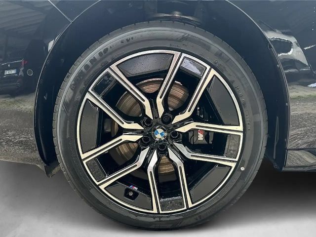 BMW 740 740d M-Sport Sedan xDrive