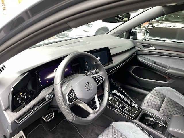 Volkswagen Golf DSG R-Line