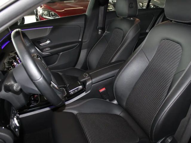 Mercedes-Benz CLA 180 Shooting Brake