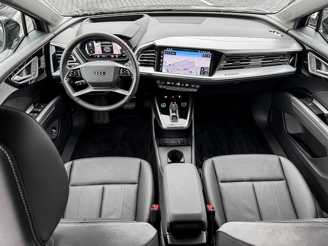 Audi Q4 e-tron SUV 45 e-tron Audi Q4 e-tron