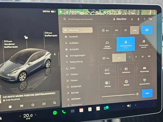 Tesla Model Y AWD Performance