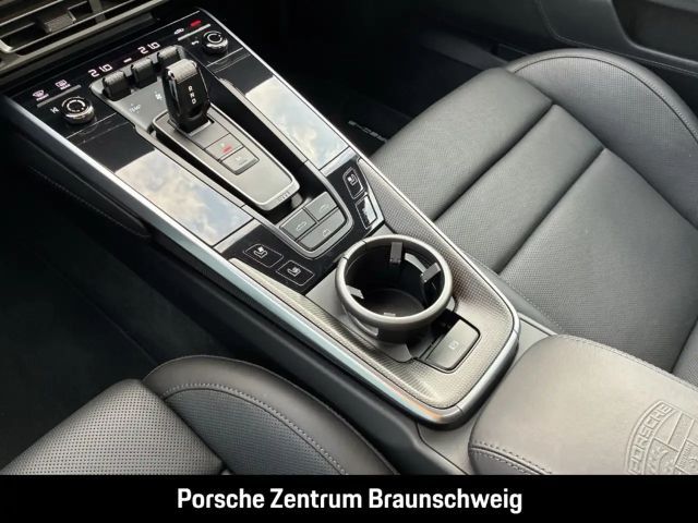 Porsche 992 Cabrio Carrera S