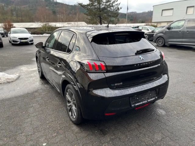 Peugeot 208 Allure Pack