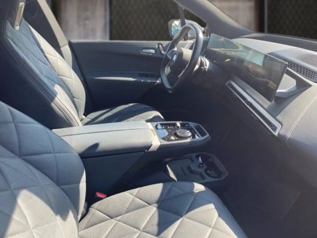 BMW iX xDrive50