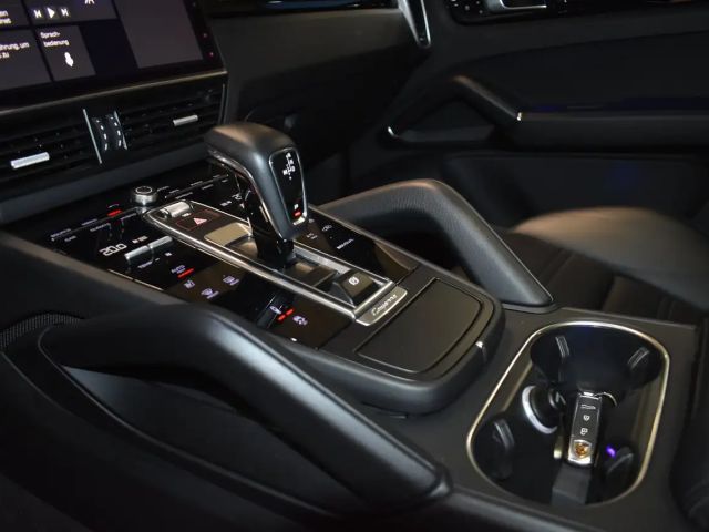 Porsche Cayenne Coupé E-Hybrid