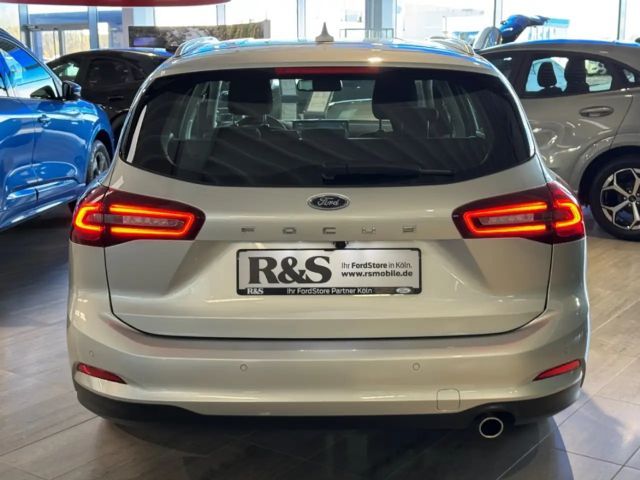 Ford Focus Titanium Wagon