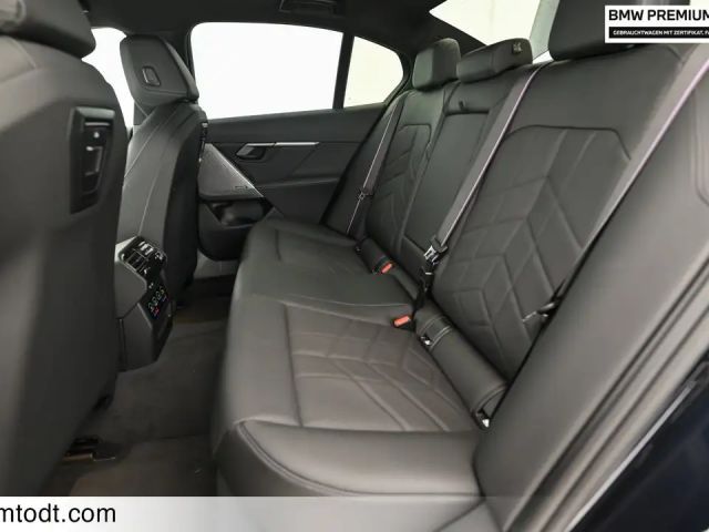 BMW 520 520d M-Sport Sedan xDrive