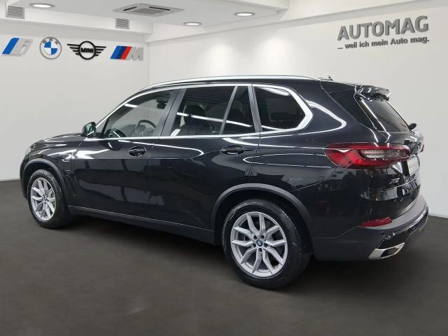 BMW X5 xDrive45e