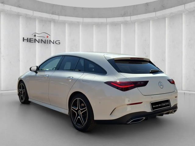 Mercedes-Benz CLA 200 AMG Line