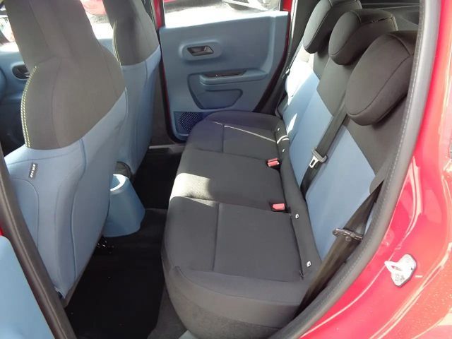 Fiat Grande Panda Hybrid 100 6-Gang eDCT Icon