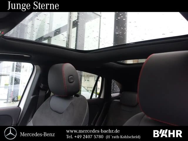 Mercedes-Benz GLA 250 4MATIC AMG Line