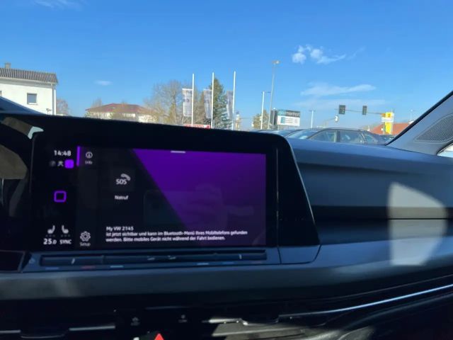 Volkswagen Golf DSG Style Variant