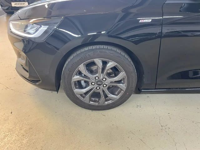 Ford Focus EcoBoost ST Line Style