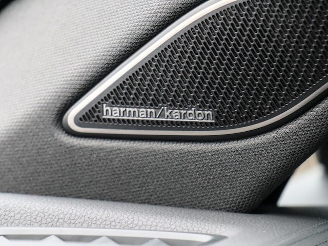 Volkswagen Tiguan 1.5 eTSI DSG IQ.Drive R-Line