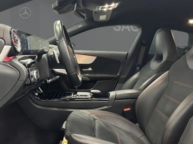 Mercedes-Benz CLA 180 AMG Line Shooting Brake