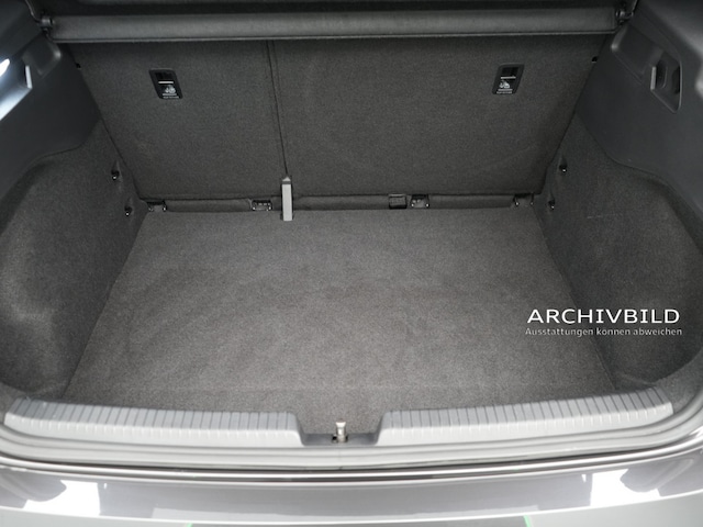 Cupra Born Born  KLIMA PORT NAVI LED PDC