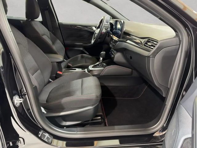 Ford Focus ST Line Wagon