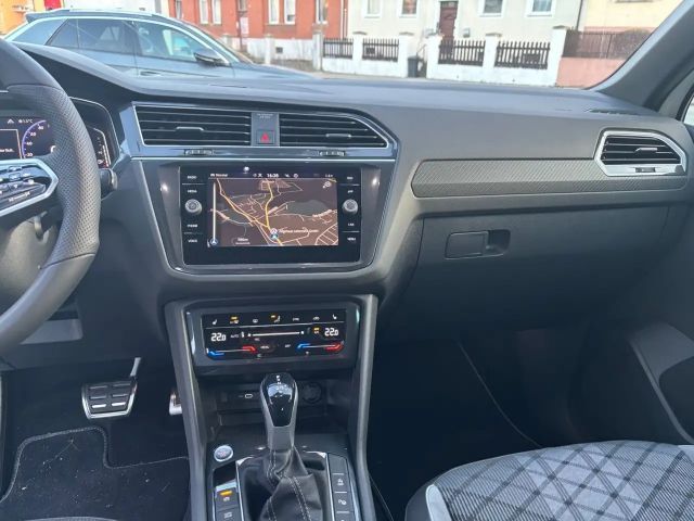 Volkswagen Tiguan 4Motion R-Line