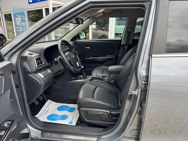 SsangYong Tivoli 2WD Sapphire