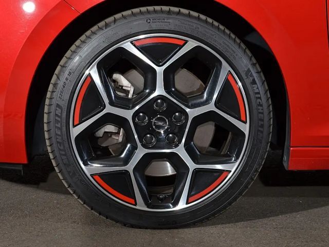 Opel Astra GS-Line Grand Sport Turbo