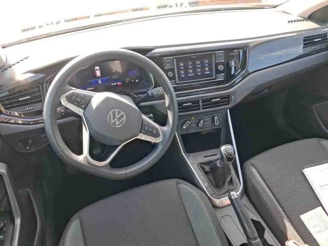 Volkswagen Polo 1.0 MPI Life