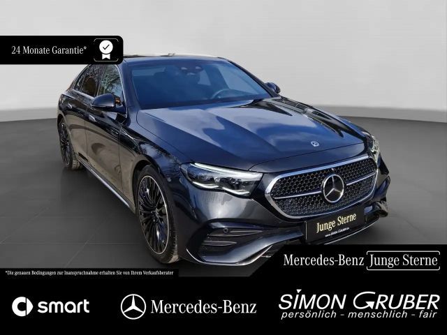 Mercedes-Benz E 220 AMG Line E 220 d Sedan