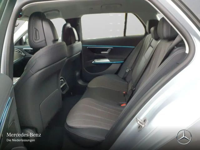 Mercedes-Benz E 200 AVANTGARDE Estate