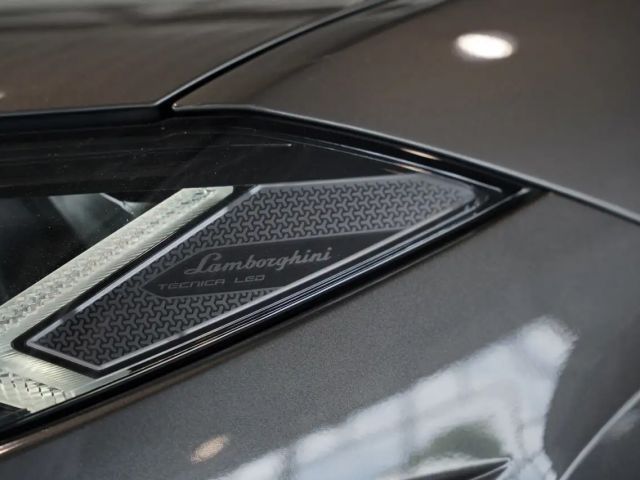 Lamborghini Urus *23 Zoll *Pano *Keramik *B&O *LUFT