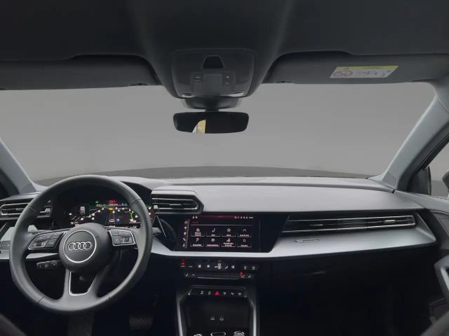 Audi A3 35 TDI S-Line S-Tronic Sedan