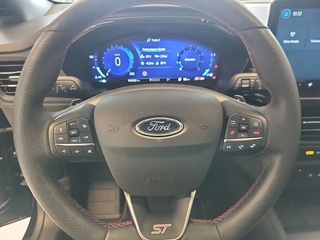 Ford Focus EcoBoost ST Line Wagon