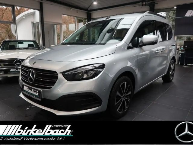 Mercedes-Benz T 180 Progressive